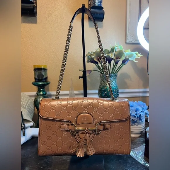 - sold Gucci Guccissima Medium  Emily Chain Cipria colored  Shoulder Bag - Picture 2 of 13